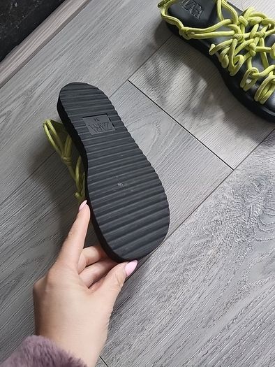 Girls Sandals