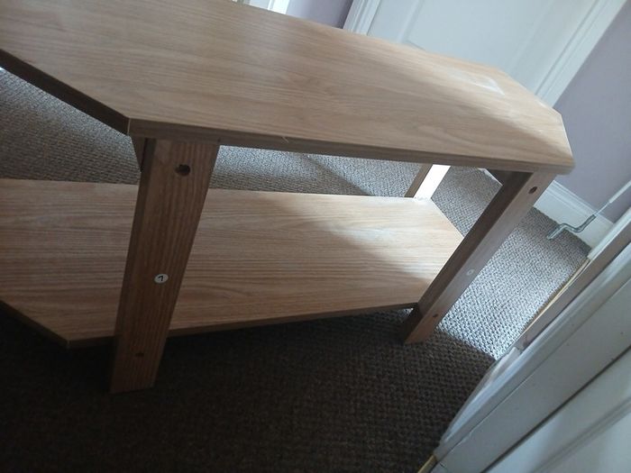 tv table