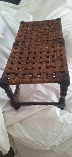 Cottagecore / farmhouse style vintage rush double stool bench