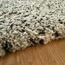 Large Rug Image 4