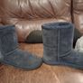 Navy suede winter boots - good condition Image 2