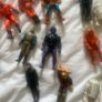 28 figures Image 7