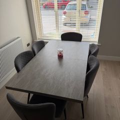 Kitchen table & chairs