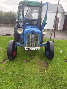 Tractor & trailer. Vintage