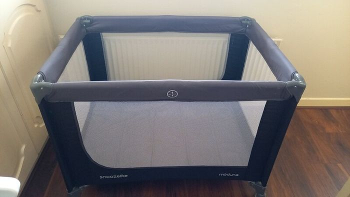 Cot and travel cot
