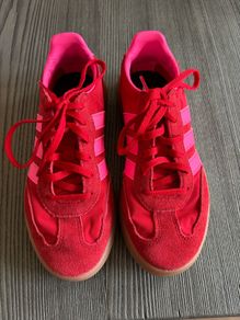 Adidas size Uk3 girls/women