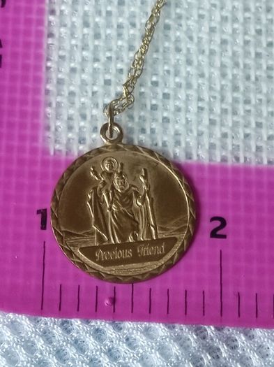 Precious Friend 9ct gold necklace