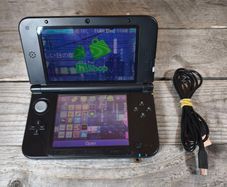 Nintendo 3DS XL Blue 64GB  Region Free, Fully Working 1000s Free Games
