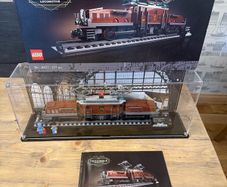 Lego 10277 Crocodile Locomotive