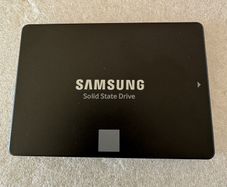 Samsung 850 EVO 500 GB SATA 2.5 Inch Internal Solid State Drive (SSD)