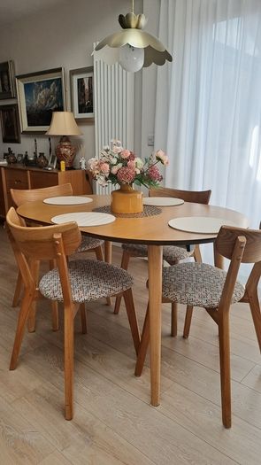 Dining chairs