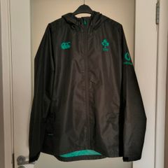 Canterbury Men's Ireland Rugby IRFU Water Resistant Jacket