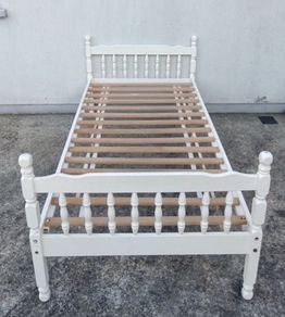 2 x Matching Solid Single Cream/White Wooden Bed Frames - Can Deliver