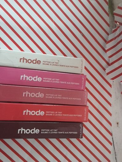 Rhode lipgloss