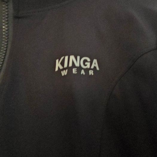 Black Kinga Wear cropped zip up athletic jacket, size 10