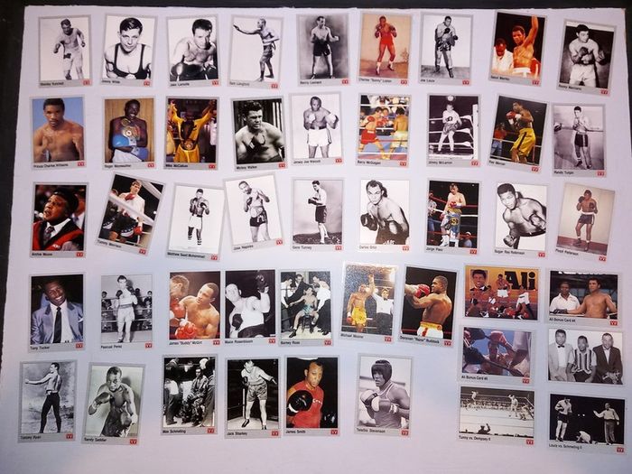 Vintage boxing trading cards