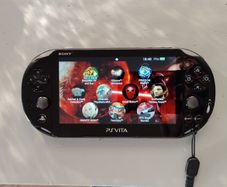 Ps Vita Slim Modded 128gb Henkaku almost Mint