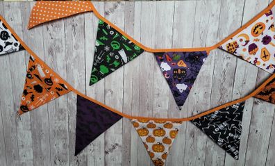 Halloween Bunting or Mini Bunting. Multicolour.