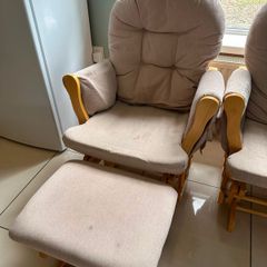 Rocking Chair / Nursery Gliders