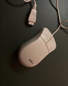 Original retro Amiga Mouse