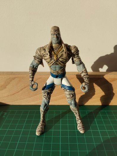 Mummies Alive! Armon Action Figure (1997)