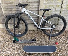 Giant Bike, Skateboard and Scooter