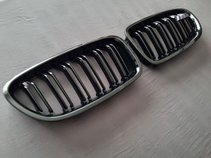 BMW 5 Series F10 F11 Kidney Grilles With M5 Badge Brand New
