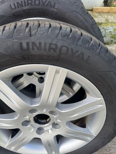 16 alloy wheels