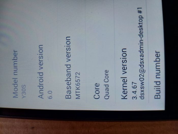 Y30S mobile Phone, 8GB, in excellent like new condition