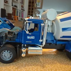 Bruder MACK Cement mixer Truck Toy