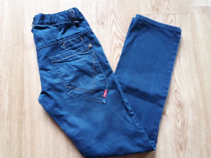 SALE E10  "Name it" Denim Jeans. Age 10-11