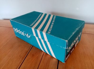 Rare Vintage 1970's Adidas Box. Made in West Germany. For Display, Storage, Stage/Film prop, photography, Craft, Project, Art, Etc.. Adidas Boxes. Touring. Size 9. 70's. Trainers, Runners, Casual, Footwear, Shoes.