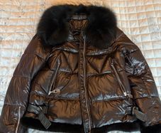 Luxury Down Puffer Jacket with Genuine Fox Fur Collar Black