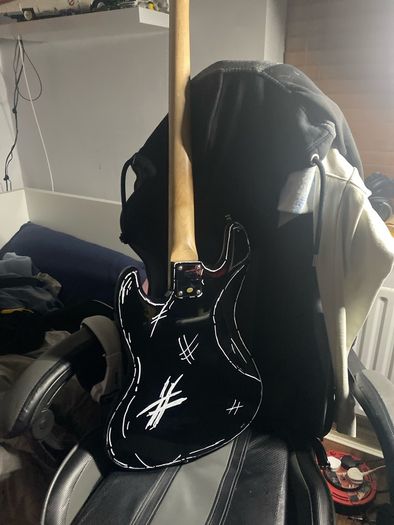 Aria stb pro II j bass and g4m guitar (FOR SWAPS)