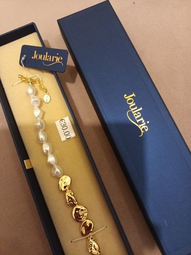 Joularie bracelet from carraig Donn