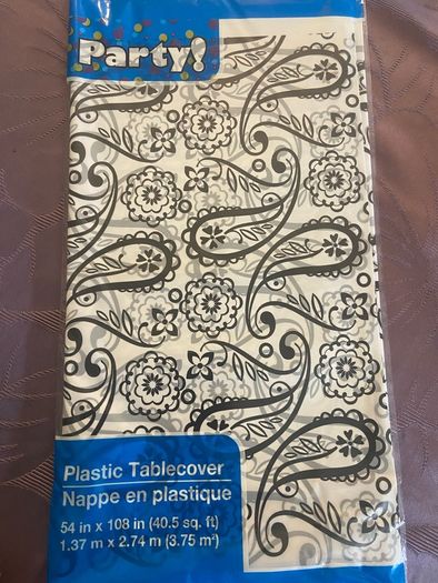 Party tablecloth, new