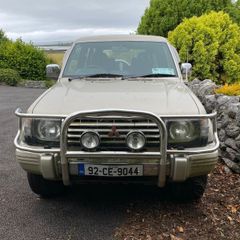 Mitsubishi Pajero 1992