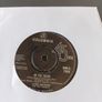 9 x cliff richard 7" vinyl singles Bundle. All Irish pressings Image 2