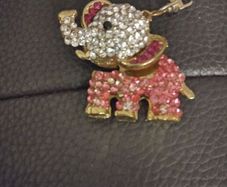 Elephant rhinestone keyring or can put it on handbag