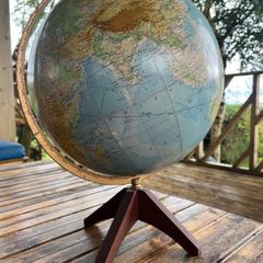 vintage 12 inch world globe
