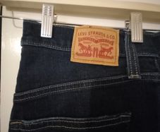 Levis high waisted Mom jeans 31 x 29