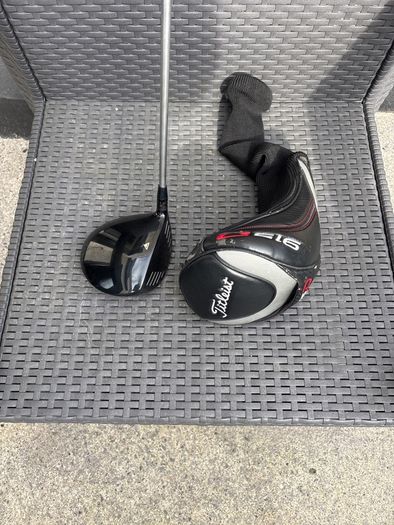 Titleist 915 D2 driver