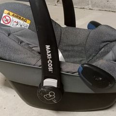 Max cosi baby car seat