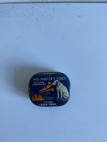 Vintage His Master's Voice gramophone needle tin