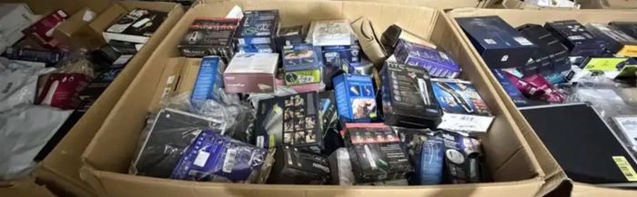 Random Amazon Returns & Unwanted Stock Bundle