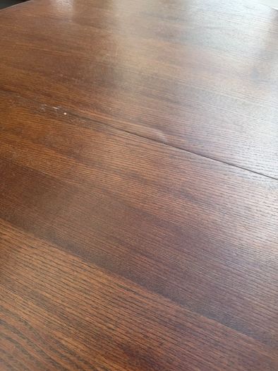 solid wood extendable dining table