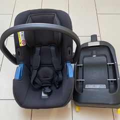 Car seat and isofix base