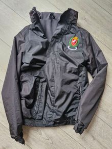 Holy Family Waterproof jacket Size 36(176cm)