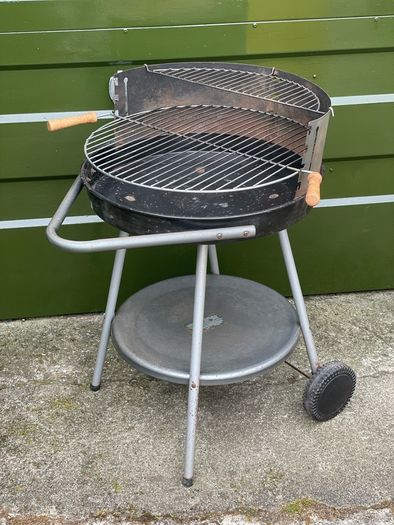 Charcoal Bbq