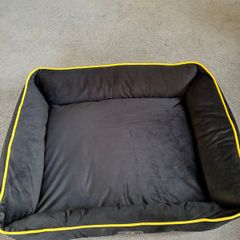 Dog bed